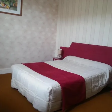 La Hotel Villeneuve-sur-Lot