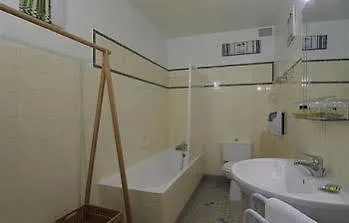 Hotel La 2*
