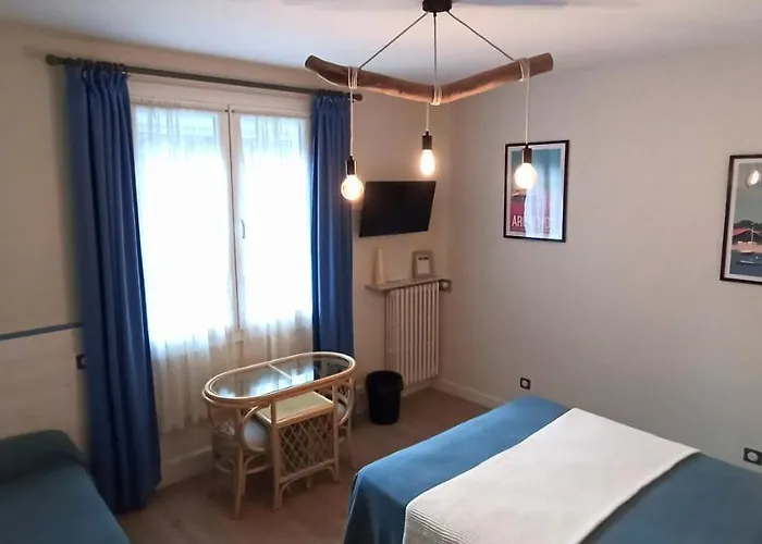 La Hotel Villeneuve-sur-Lot